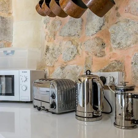 Ir-remissa - Historic In Old Town *